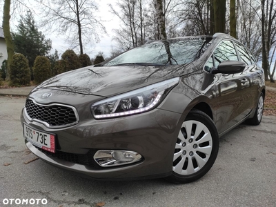 Kia Ceed 1.6 GDI SW Platinum Edition