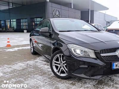 Mercedes-Benz CLA 180