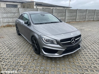 Mercedes-Benz CLA 180 AMG Line