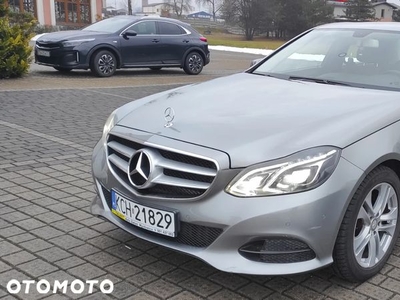 Mercedes-Benz Klasa E 350 BlueTEC 4Matic 7G-TRONIC