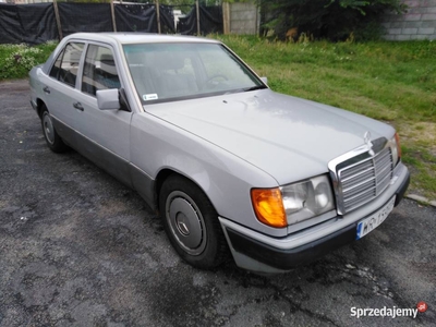 Mercedes-Benz W124