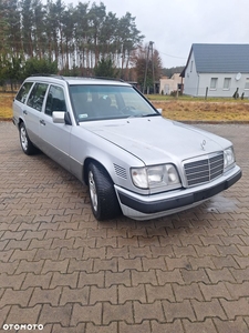 Mercedes-Benz W124 (1984-1993)