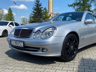 MERCEDES E 270 Avantgarde-XENON-ALUFELGI