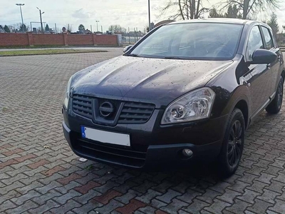 NISSAN Qashqai J10 Tekna 2.0 140KM