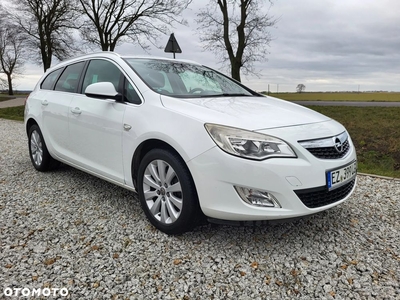 Opel Astra 1.7 CDTI DPF Cosmo