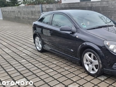 Opel Astra III GTC 1.8 Cosmo