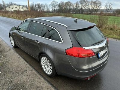 Opel Insignia Cosmo Sport Tourer 2.0 CDTI 160KM Navi Alu 18'' Xenon