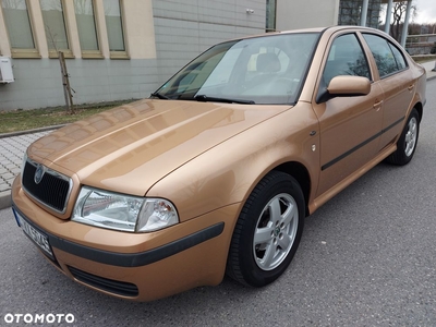 Skoda Octavia 1.6 Ambiente