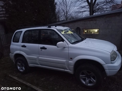 Suzuki Grand Vitara 2.5 V6