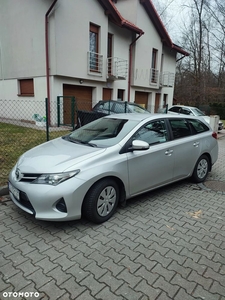 Toyota Auris 1.33 VVT-i Active