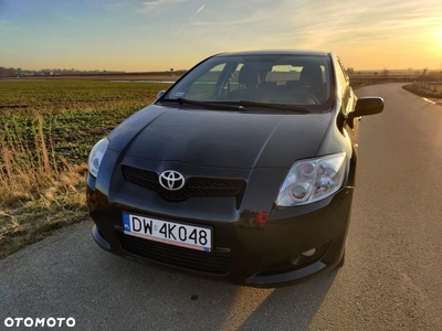 Toyota Auris 1.6 VVT-i Terra