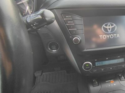 Toyota Avensis Full opcja ! B. ekonomiczny.