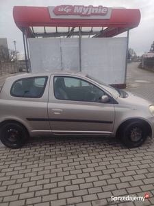 Toyota Yaris stan idealny polecam