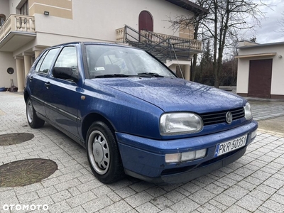 Volkswagen Golf 1.6