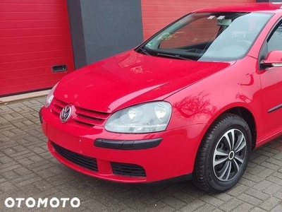 Volkswagen Golf V 1.4 Comfortline 2004