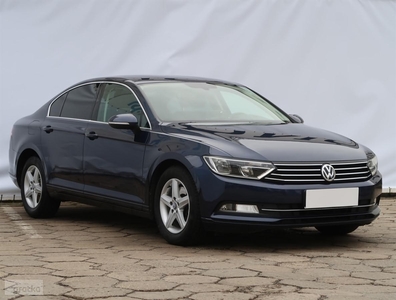 Volkswagen Passat B8 , Salon Polska, Serwis ASO, Navi, Klimatronic, Tempomat,