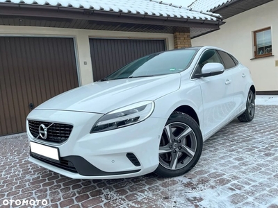 Volvo V40 D3 Drive-E R-Design Momentum