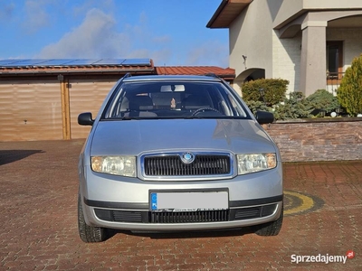 Wyjątkowo zadbana Skoda Fabia z klimatyzacją, długie opłaty