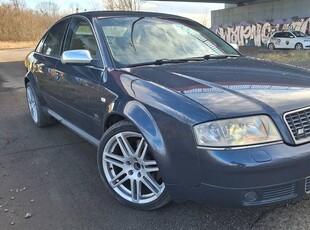 Audi 4.2 v8 quattro sedan ZAMIANA automat