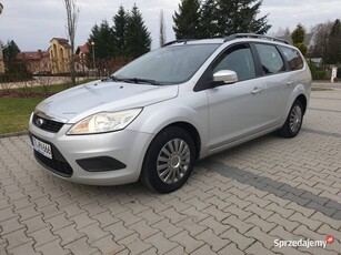 FOCUS KOMBI 1.6 101KM OPŁACONY BEZWYPADKOWY