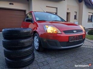 Ford Fiesta 1.3 , Niski przebieg 93000 km - książka serwisowa