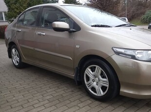 Honda City 1.4 niezawodne ładne auto model 2009