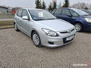 Hyundai i-30 1.4 16v benzyna. Rok 2010. SOCHAN