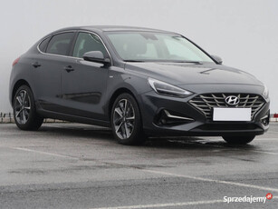 Hyundai i30 Fastback 1.5 T-GDI MHEV