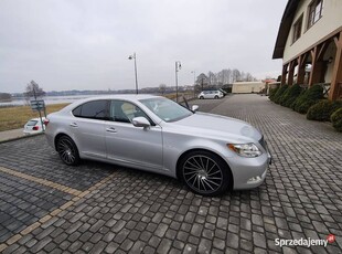 Lexus LS460 - Anglik, zarejestrowany i ubezpieczony w Polsce / prywatnie