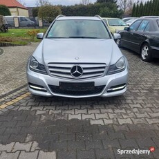 Mercedes C-klasa kompresor Avangarde super stan, Bezwypadkowy