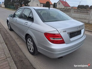 Mercedes C180 c klasa niski przebieg 150tys