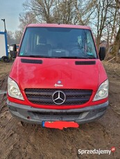 Mercedes Sprinter r. 2009, pięć siedzeń, p. 278000 km