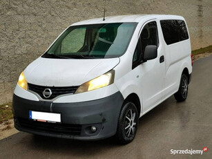 Nissan NV200