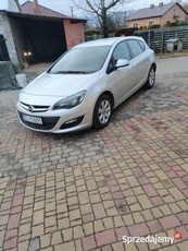 Opel Astra J benzyna gaz nowe opony