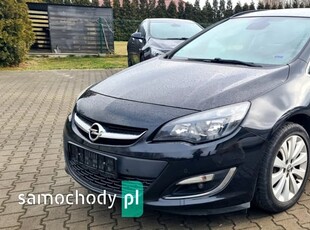 Opel Astra J