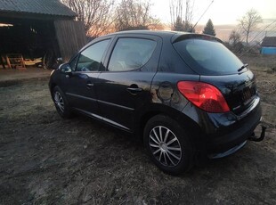 Peugeot 207 5 drzwi hak