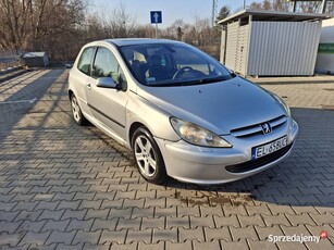 Peugeot 307 . 1.6 benzyna 2001rok