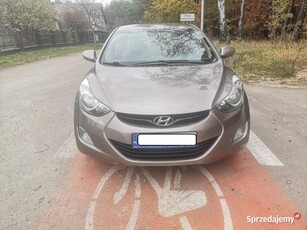 Sprzedam Hyundai Elantra 1.6 benzyna Salon Polska Zadbany..