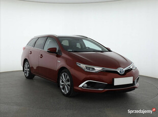 Toyota Auris Hybrid