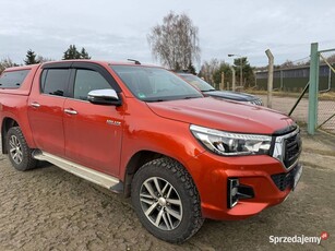 Toyota Hilux 2.4 D-4D Duble Cab Zabudowa 4x4