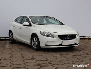 Volvo V40 1.6 D2