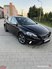 Volvo V40 R-Decing