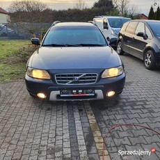 Volvo XC 70 2.4D AWD Momentum bezwypadkowy, bez rdzy