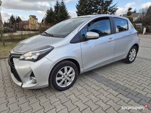 YARIS 1,33 100KM