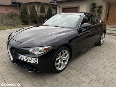 Alfa Romeo Giulia 2.0 Turbo 16V AT8-Q4 Ti