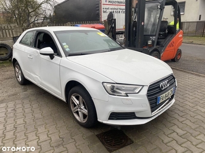 Audi A3 1.6 TDI clean diesel Ambition S tronic