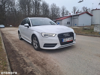 Audi A3 1.6 TDI ultra Attraction