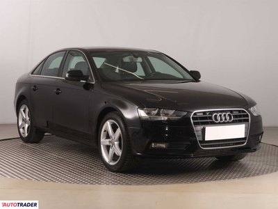 Audi A4 2.0 174 KM 2014r. (Piaseczno)