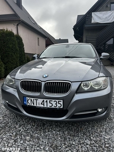 BMW Seria 3 318d