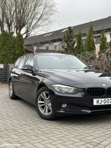 BMW Seria 3 318d